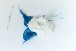 FLOR-ELEGANCIA-BROCHE-4.jpg
